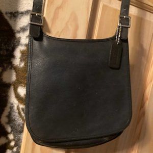 Vintage Coach Black Hippie flap crossbody slim saddle